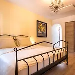 Appartement Radolca & *