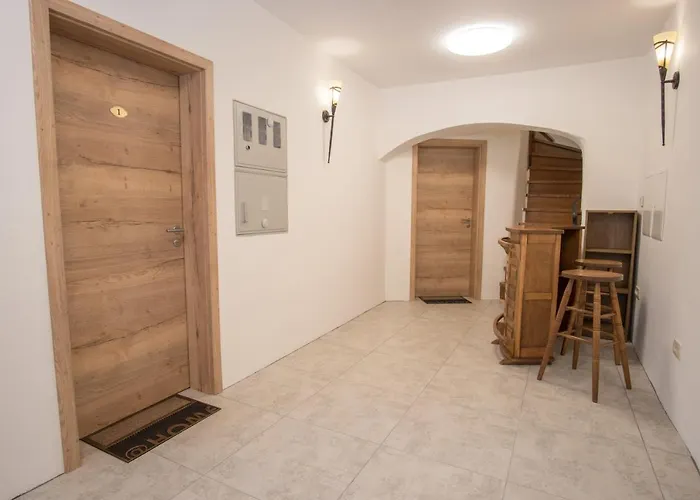 Radolca & Lägenhet *